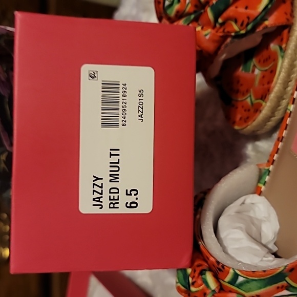 Betsey Johnson "Jazzy" slides size 6.5 in red multi - Picture 7 of 7
